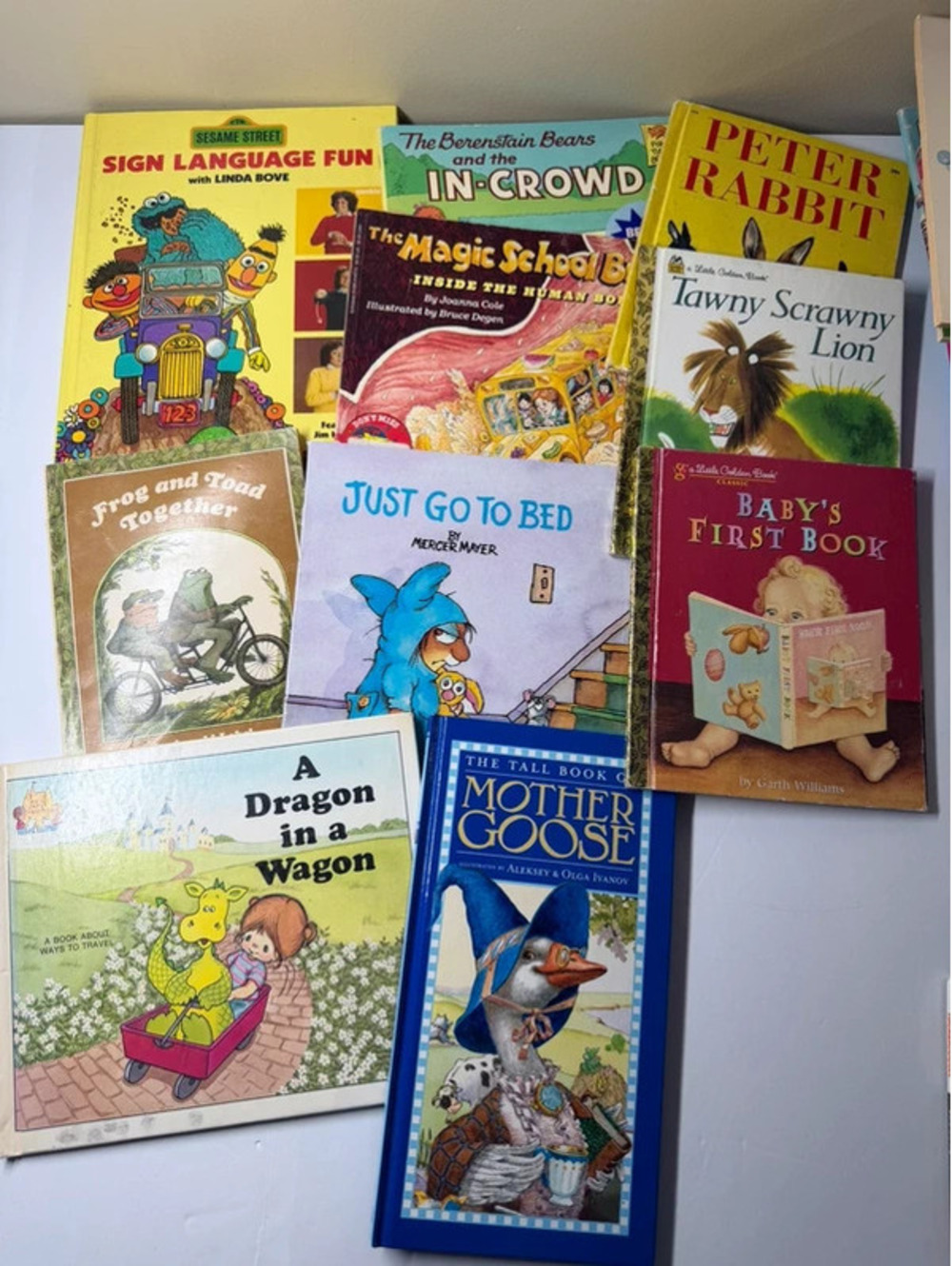 Lot of 10 Vintage Childrens Books Little Golden Books Magic School Bus Bundle